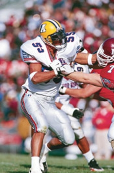 photo of Jason Taylor in football game