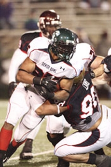 photo of Matt Forte with football