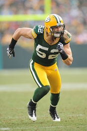 Clay Matthews photo running in football